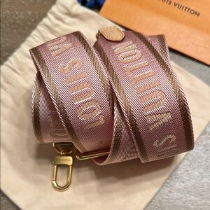 Louis Vuitton speedy 20 Strap